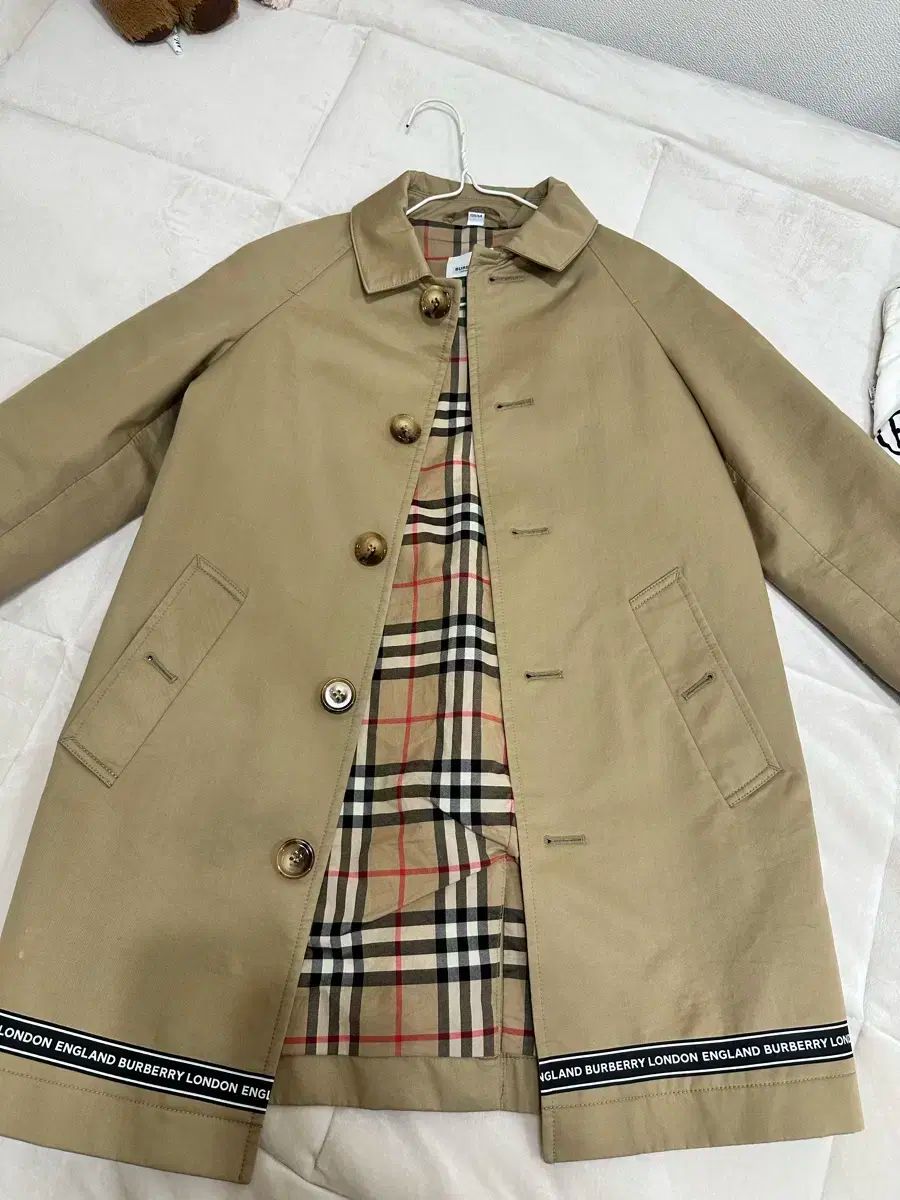 バーバリー チルドレン トレンチコート