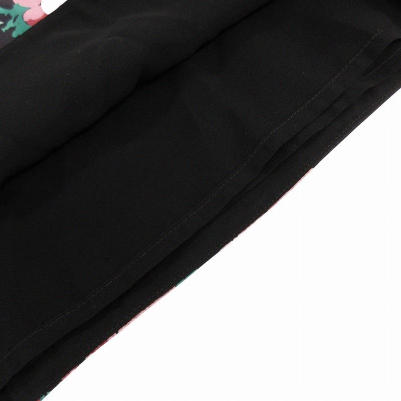 美品　blugirl　ブルーガール　ひざ丈スカート　シルク100% ブルーガール BLUGIRL スカート 花柄 ひざ丈 黒 ブラック /FF