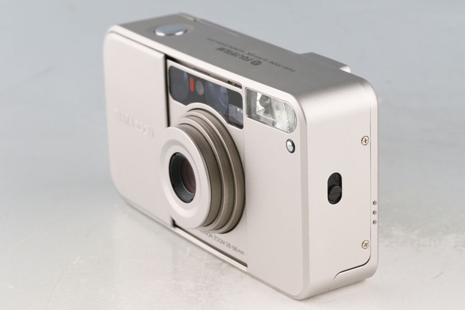 Fujifilm Tiara Zoom 35 mm Point Shoot Film Camera 60792 D 5