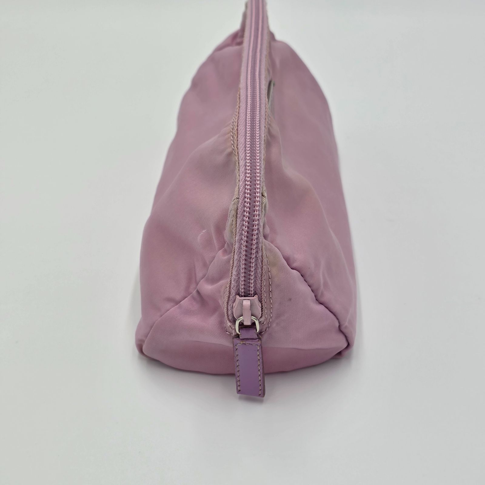 極美品 PRADA プラダ ポーチ 化粧ポーチ 三角ロゴ ナイロン パープル PRADA - プラダ ナイロン ポーチ トライアングルロゴ パープル