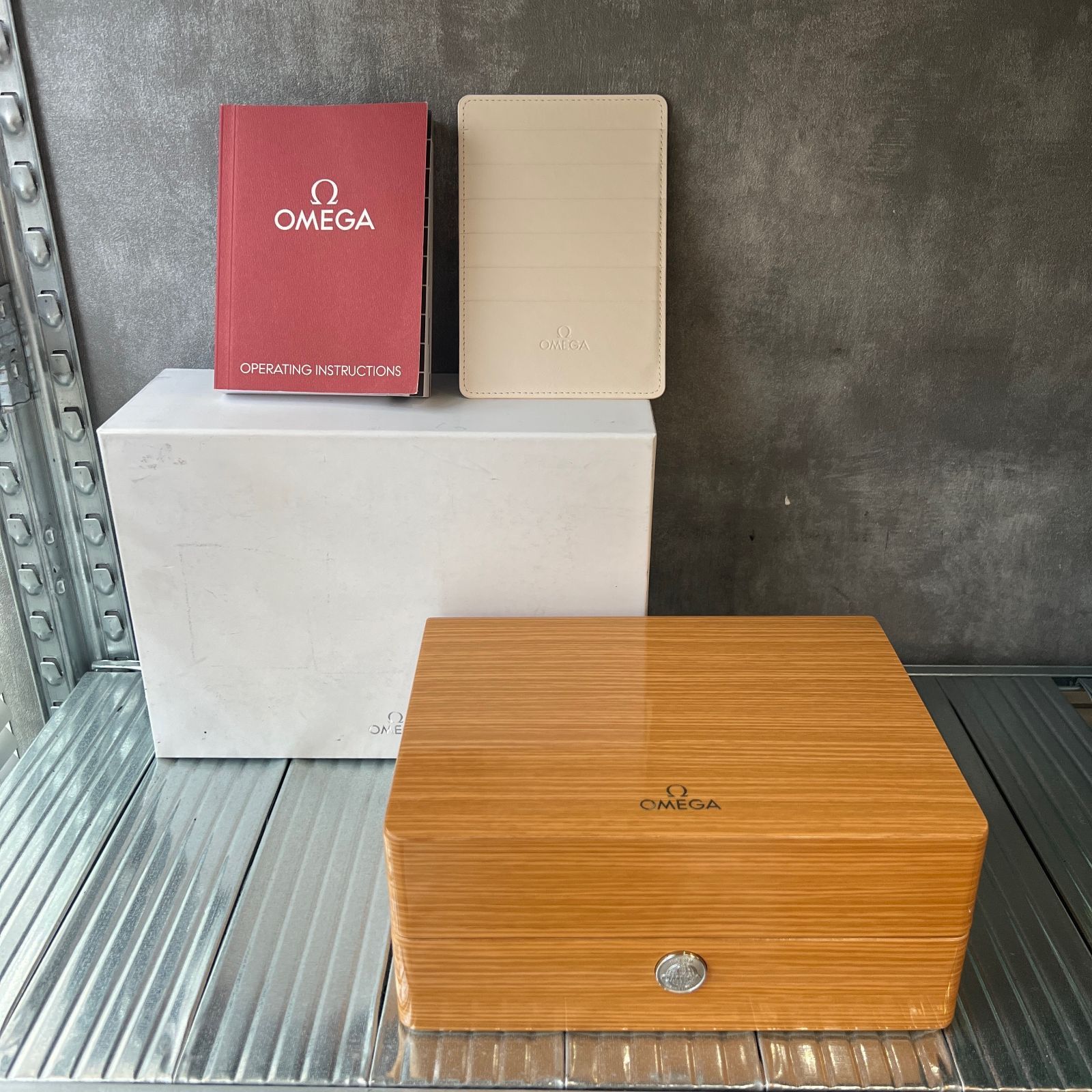 OMEGA オメガ BOX 時計ケース 空箱14個 オメガ OMEGA 時計箱 ケース 空箱 木箱 - メルカリ