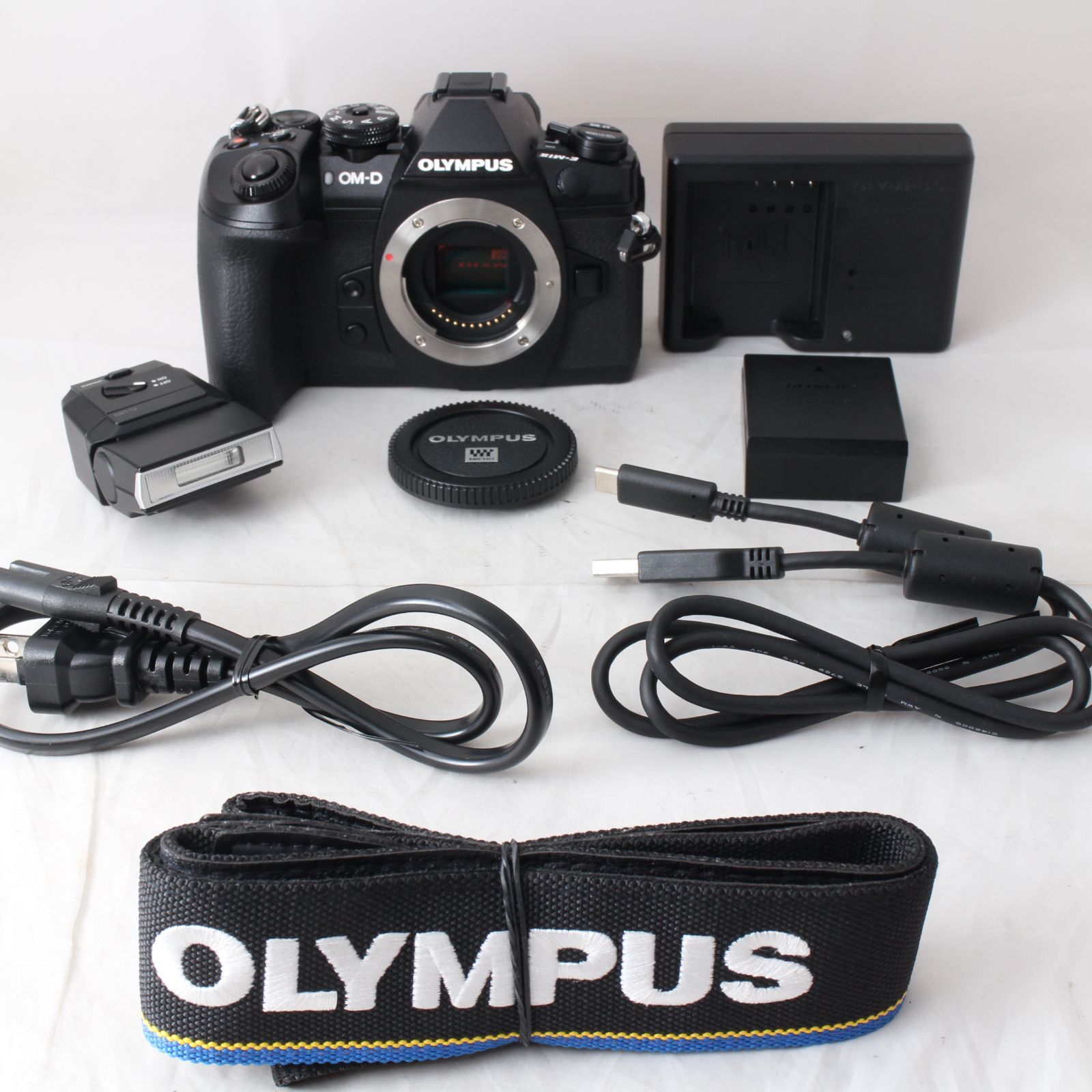 OLYMPUS ミラーレス一眼カメラ OM-D E-M1 しんどく MarkII ボディー 