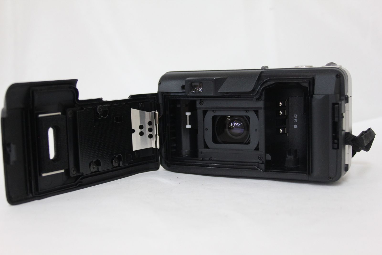 38-70mm コンパクトカメラ