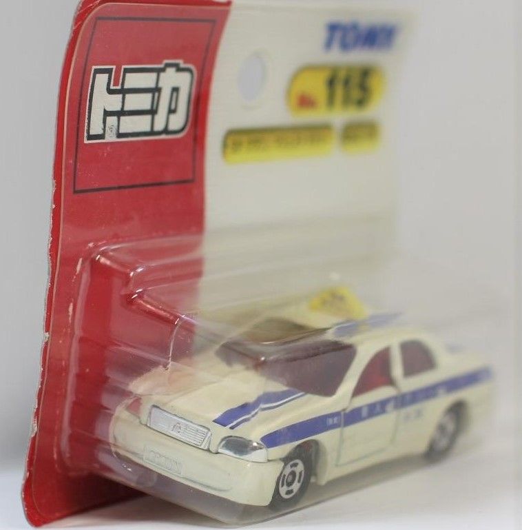 新品 トミカ 115 トヨタクラウンタクシー (ブリスター