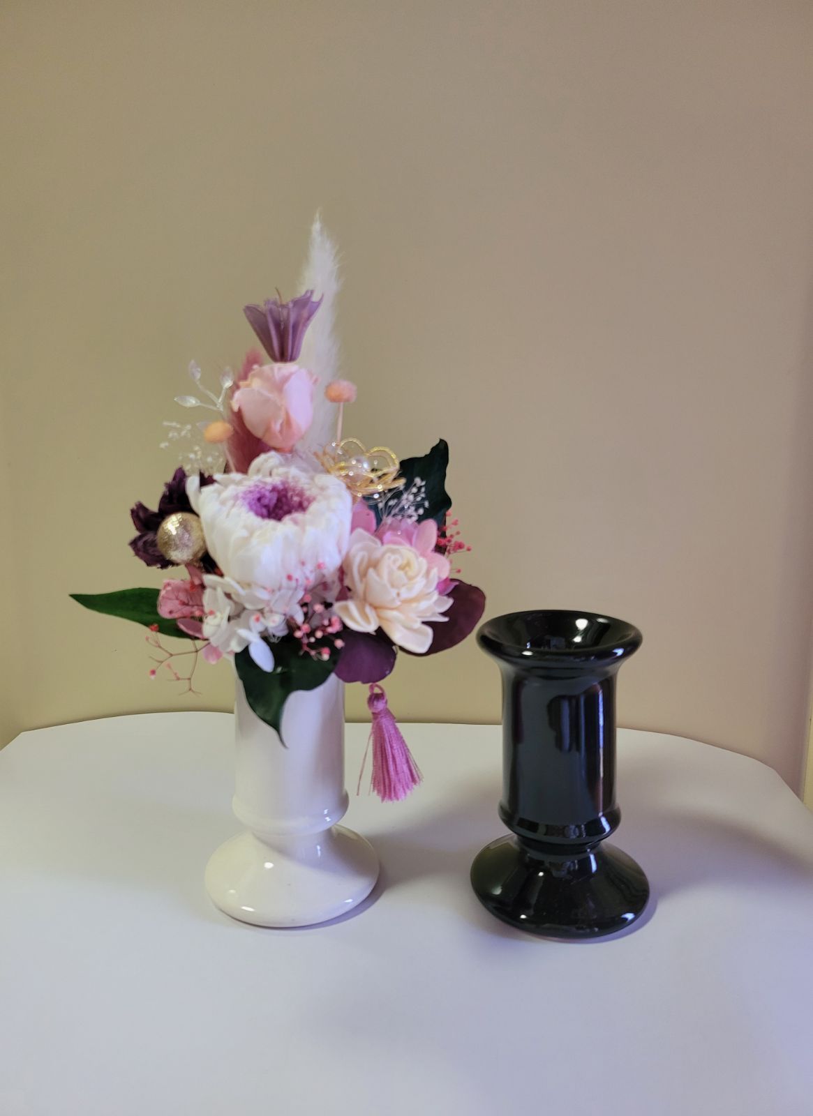 エレガントなブラックのHERMESストラップサンダル、サイズ38 エレガントなブラックのHERMESストラップサンダル、サイズ38