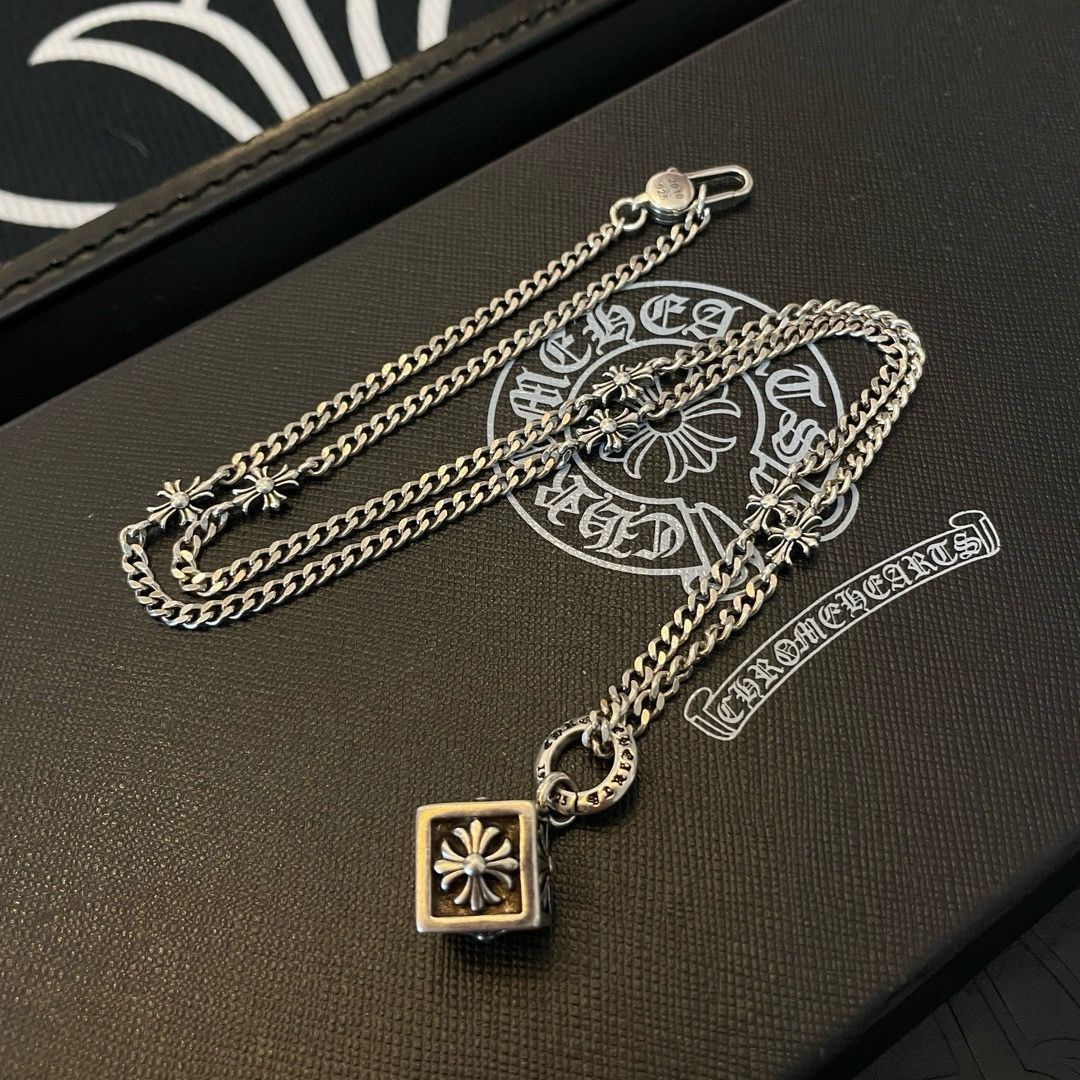 【新品未使用】Chrome Hearts（クロムハーツ）スターリングシルバーフラワーキューブペンダントネックレス