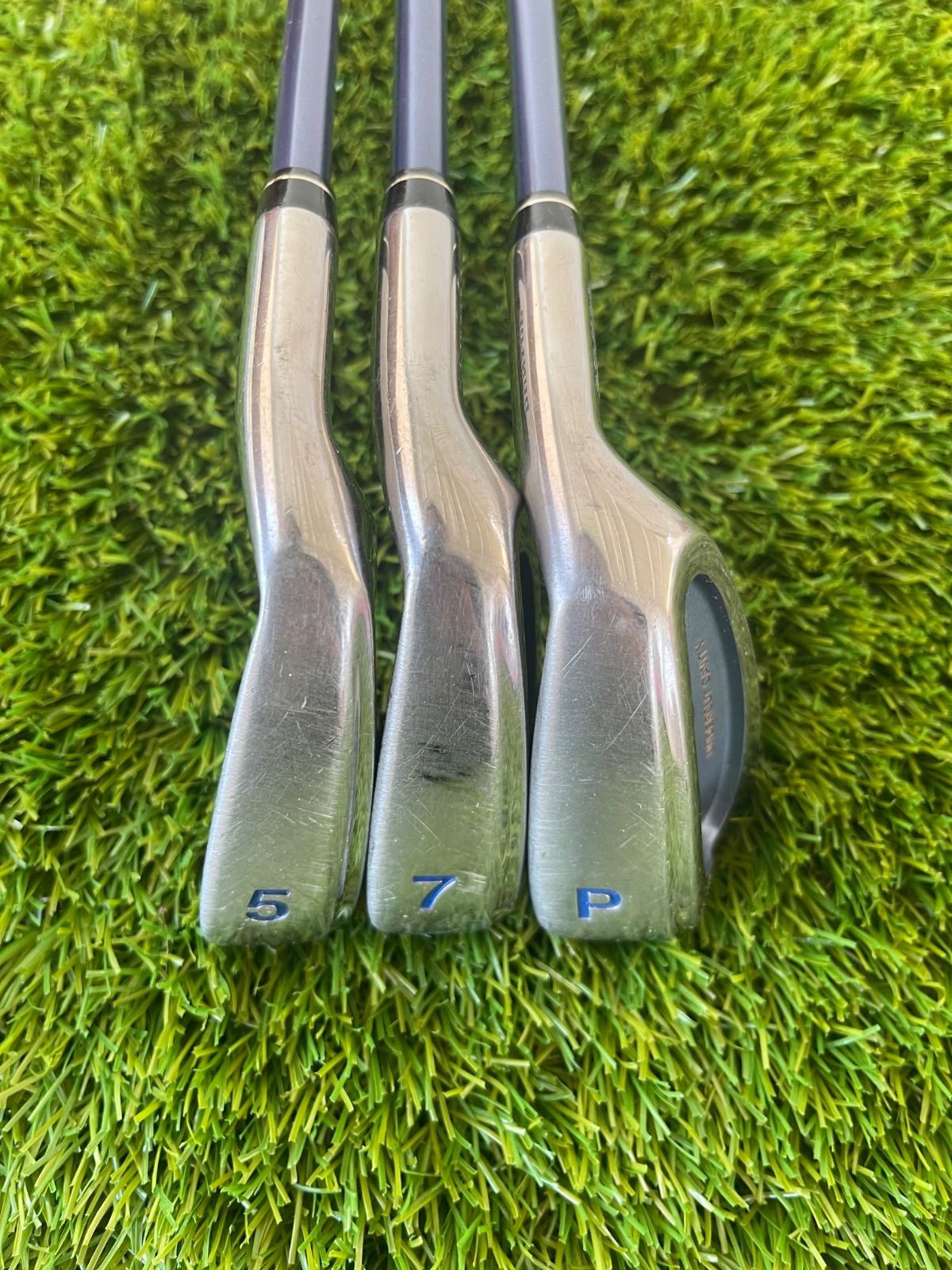 SRIXON MIZUNO Zephyr 235RV / レディースゴルフセット SRIXON MIZUNO Zephyr 235RV / レディースゴルフセットの通販 by