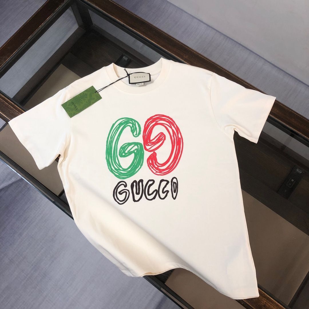 【新season】 GUCCI ロゴ クルーネック Tシャツ 本日限定特価】GUCCI クルーネックTシャツ - 高品質コットンで