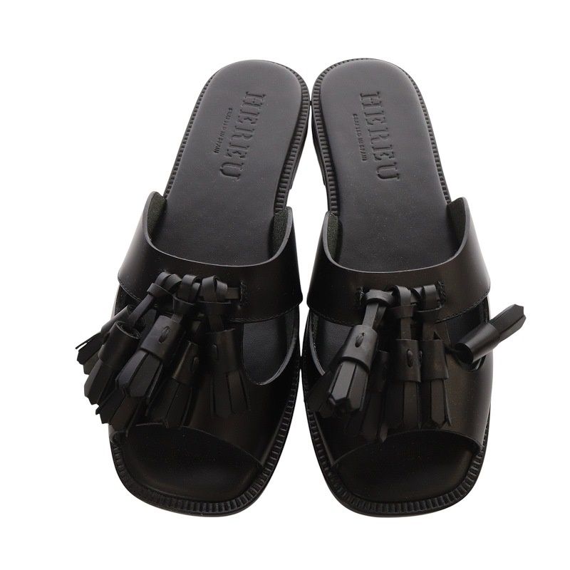 へリュー HEREU BOQUERIA SLIDE オープントゥ タッセル サンダル  