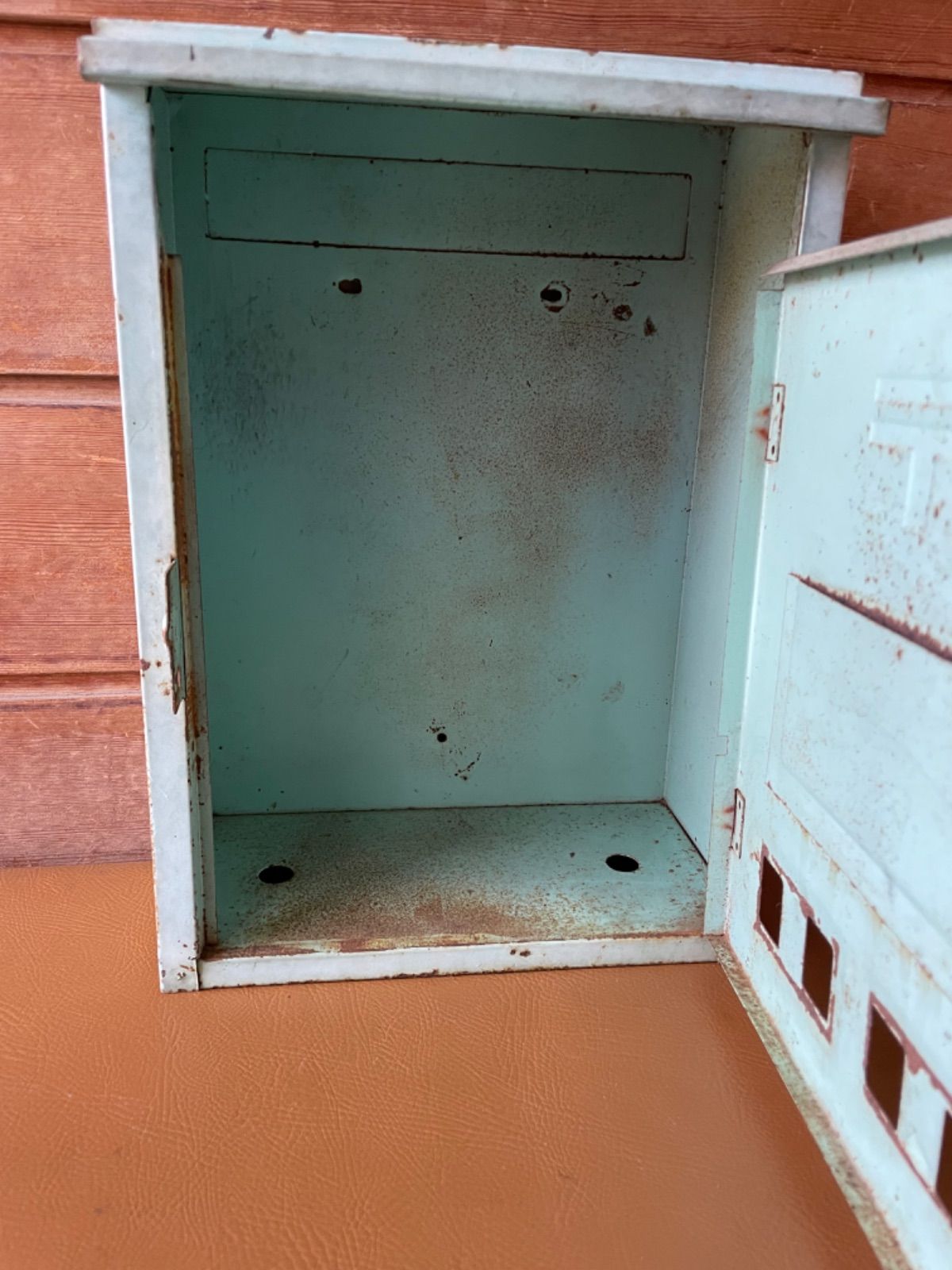 レトロ　ポスト