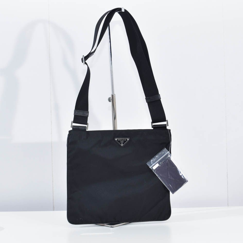 PRADA バッグ