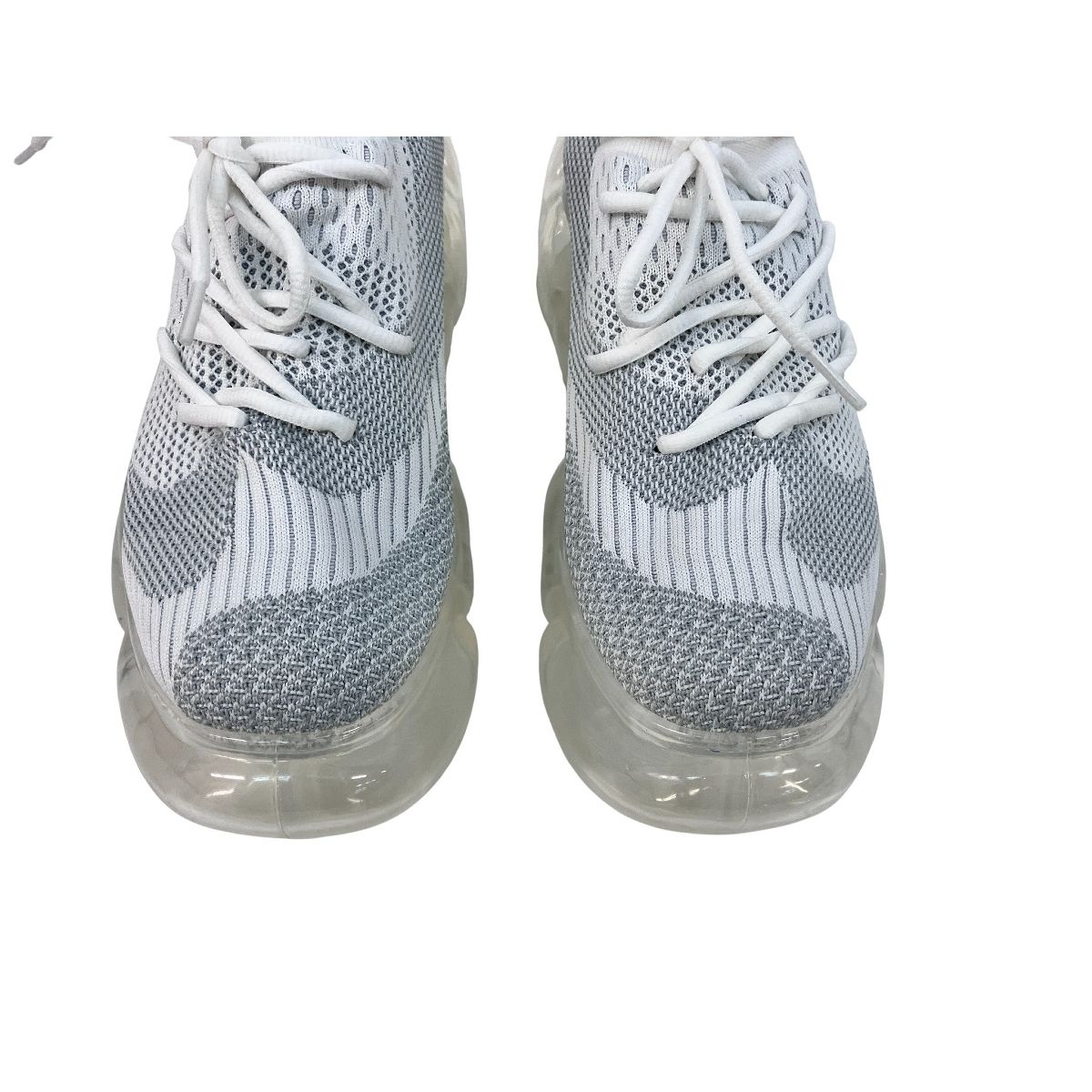 ローカットスニーカー