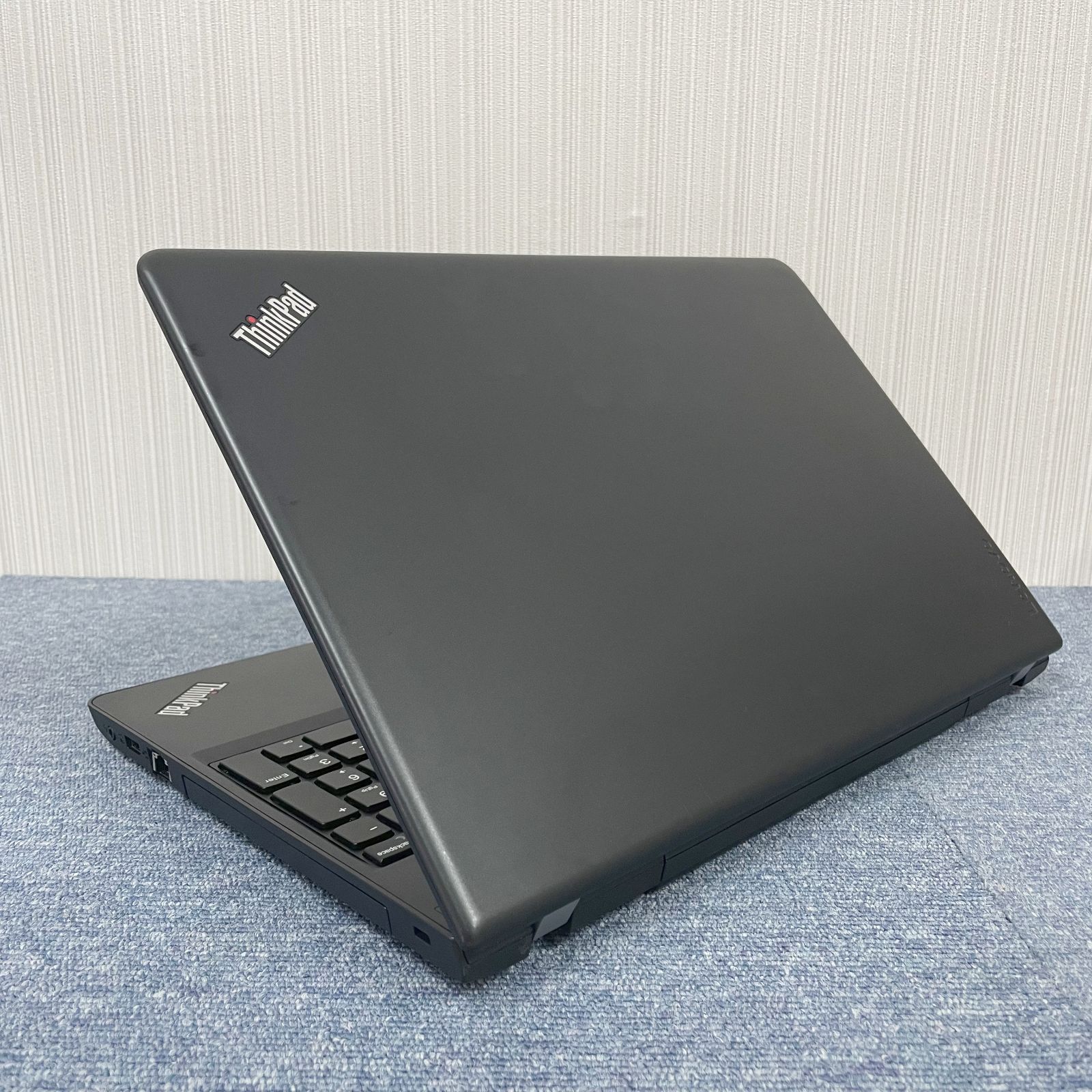 ThinkPadノートパソコン Windows11
