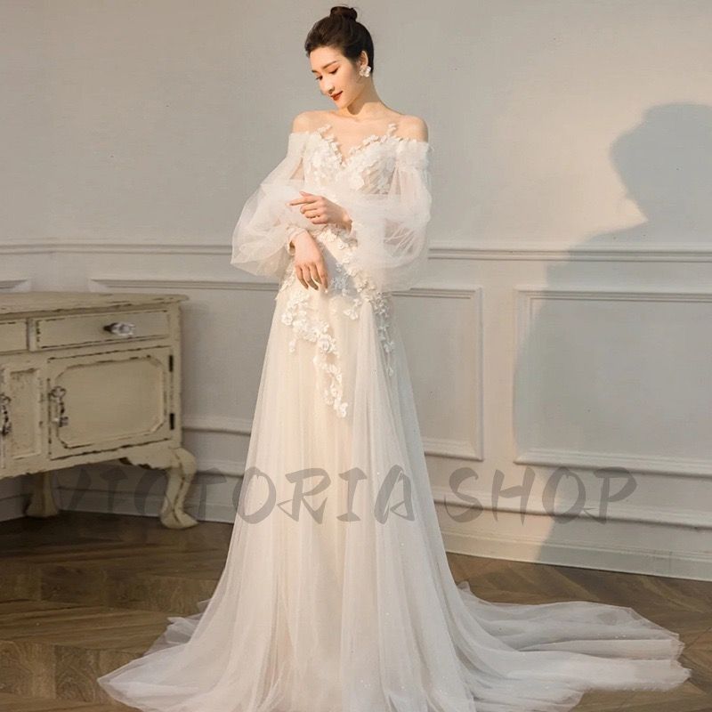 週末セール ウェディングドレス ガーデンウェディング 前撮り ボリュームスリーブ刺繍 【数量限定超特価!!】