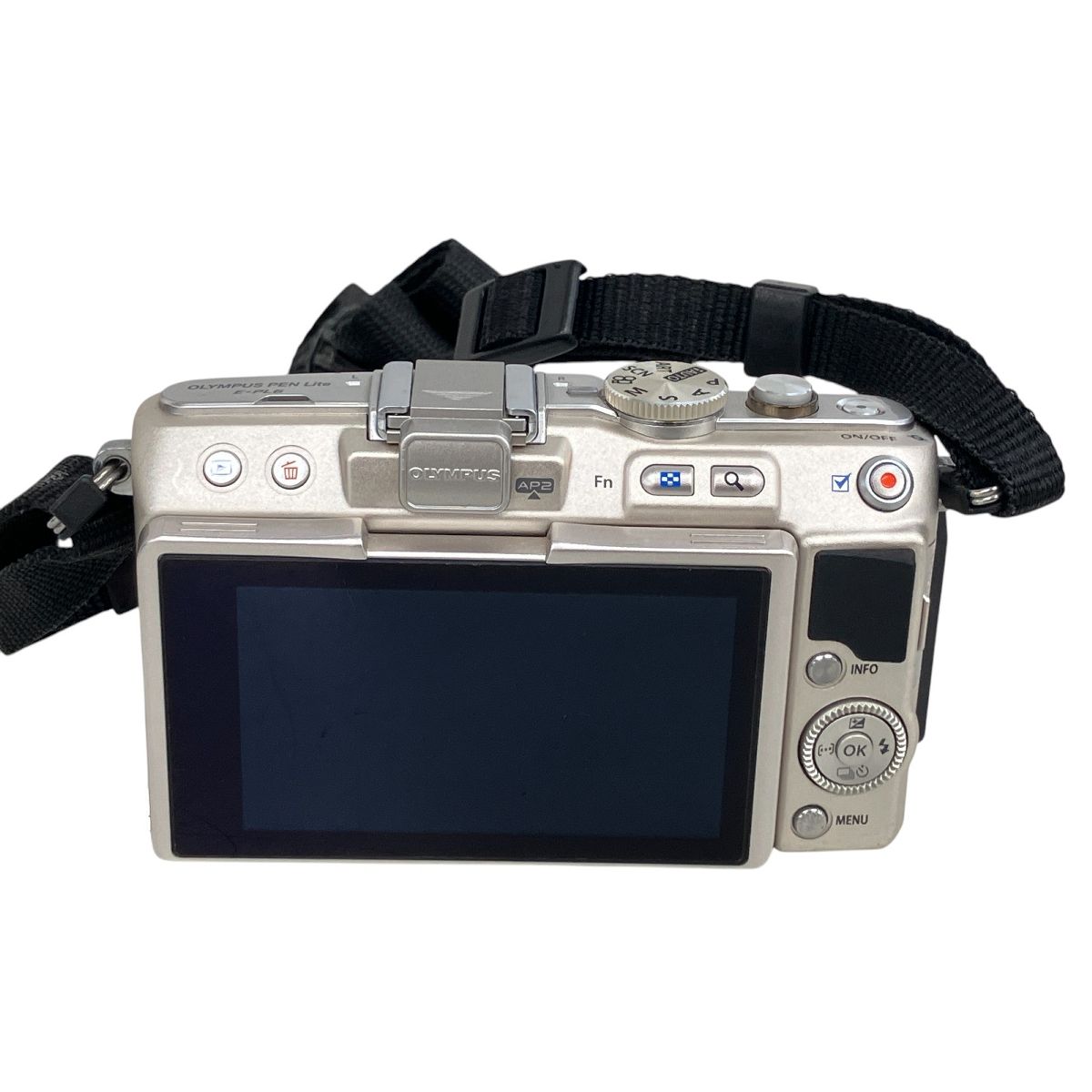OLYMPUS PEN Lite E-PL6 ミラーレス一眼カメラ 　ジャンク OLYMPUS PEN Lite E-PL6 ミラーレス一眼カメラ ダブルズーム