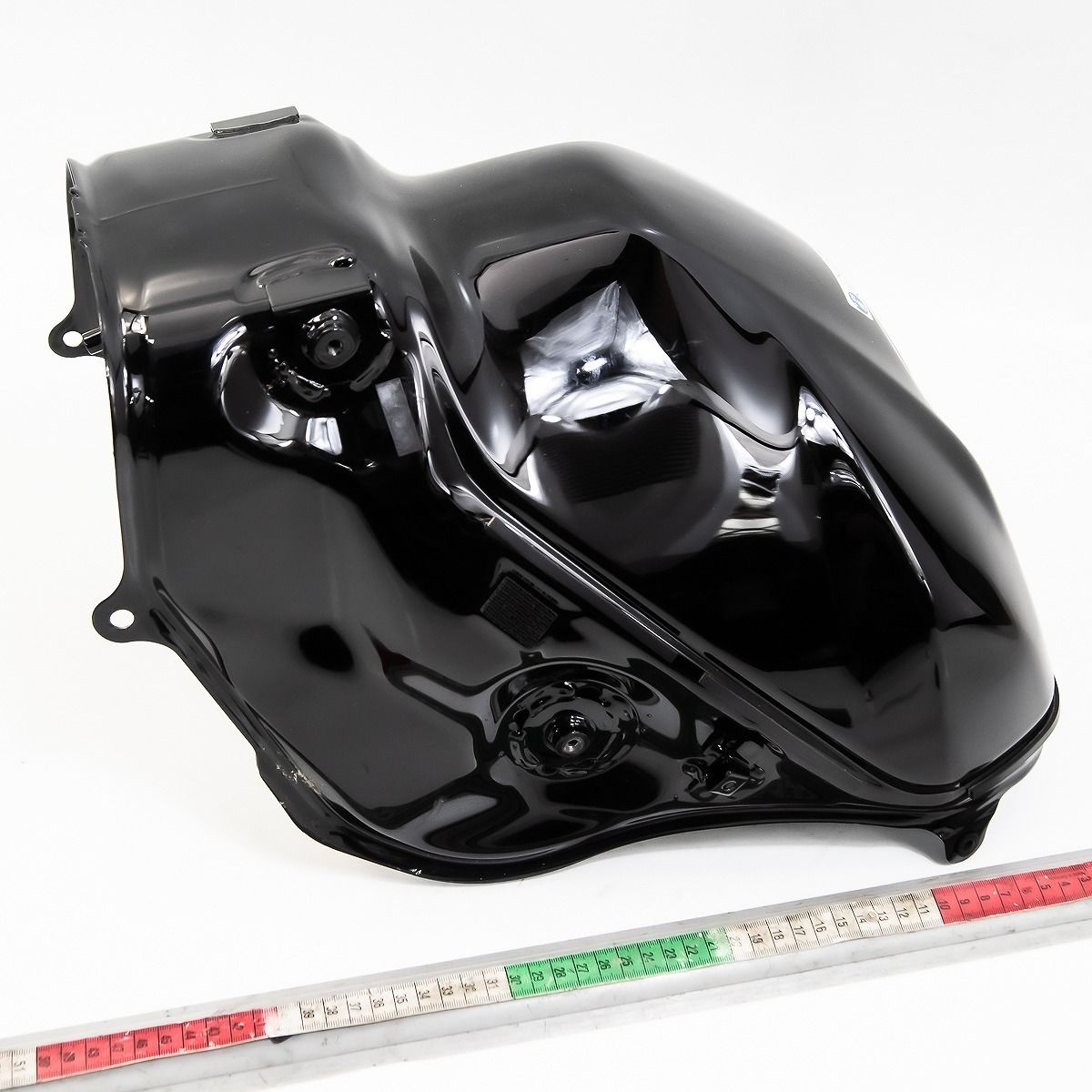 ホンダ　CBR1000RR-R SC82 ガソリンタンク CBR1000RR-R (SC82) 燃料タンクの取り外し