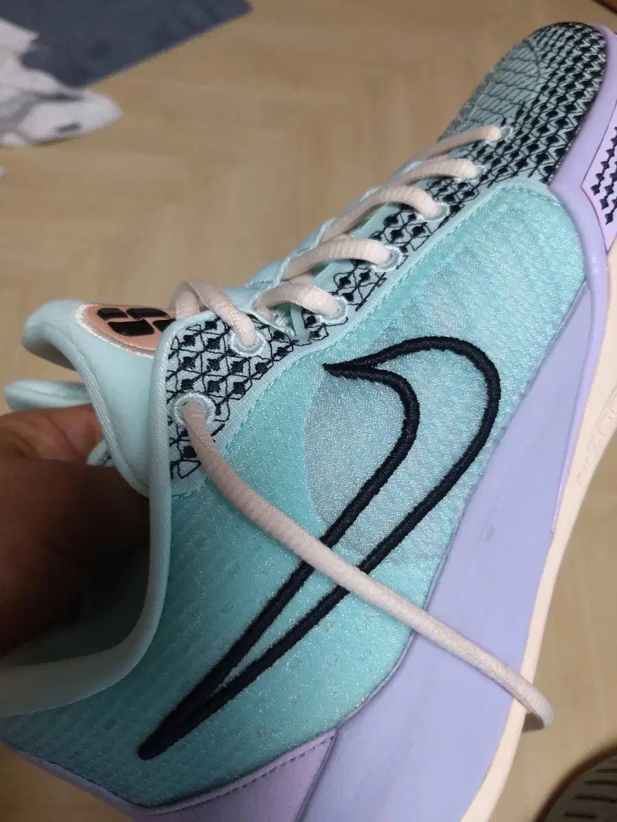 N NIKE ナイキ ズーム バスケットシューズ 260mm