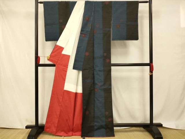 平和屋着物○上質な紬 十字絣 黒地 正絹 逸品 CAAZ8169vf