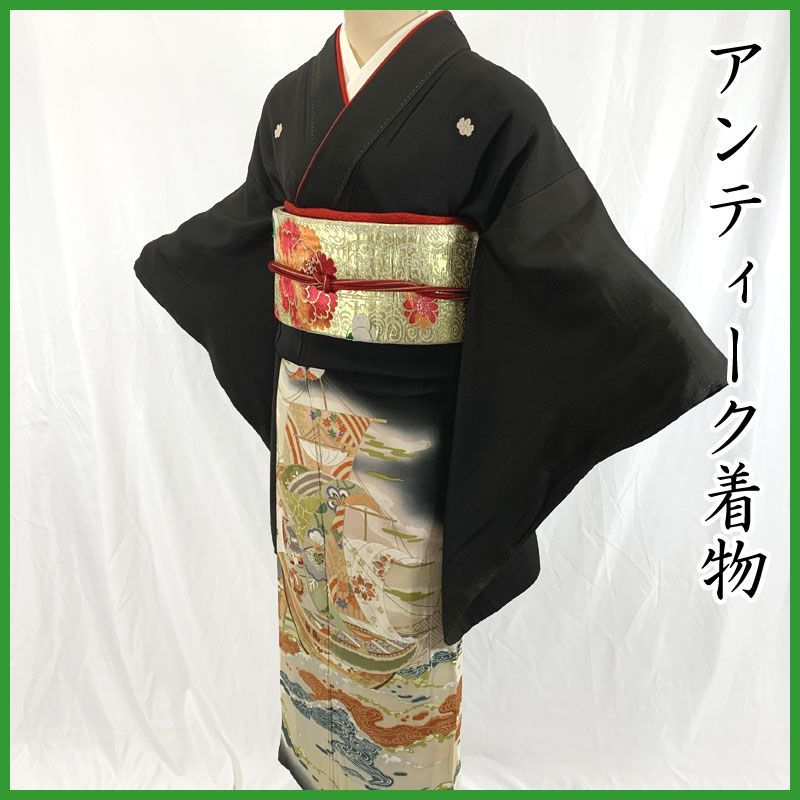 売り尽くしセール！502aa9◇アンティーク着物 黒留袖 宝船 金彩 金駒