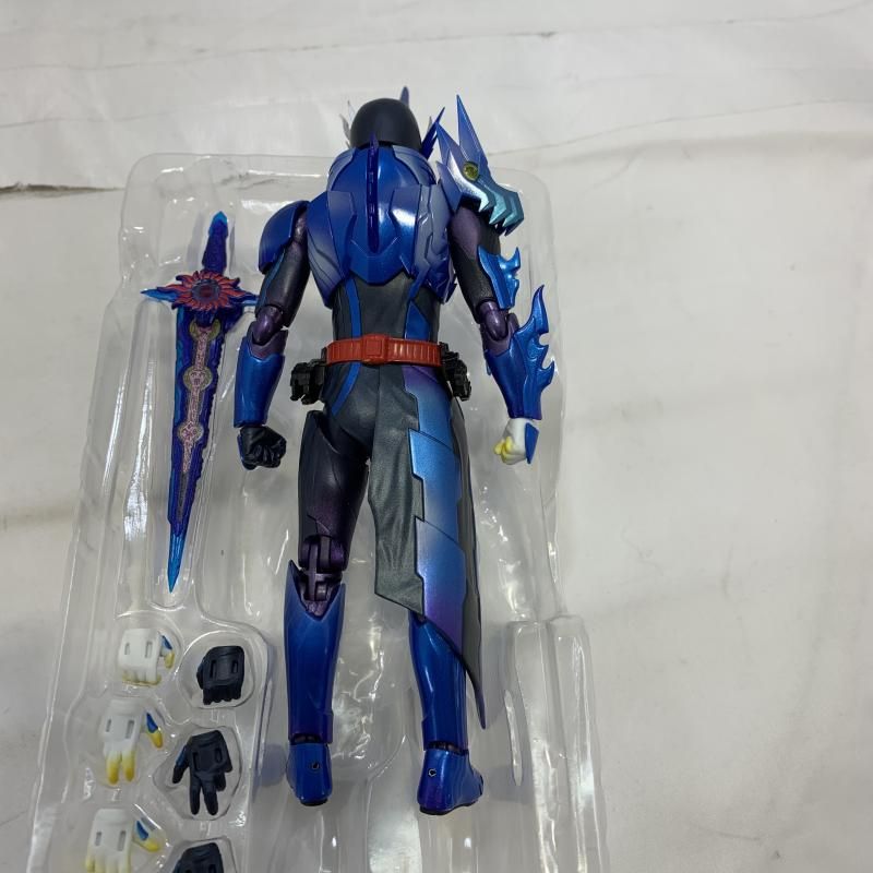 S.H.Figuarts 仮面ライダークロスセイバー & 10聖剣セット 中古】開封