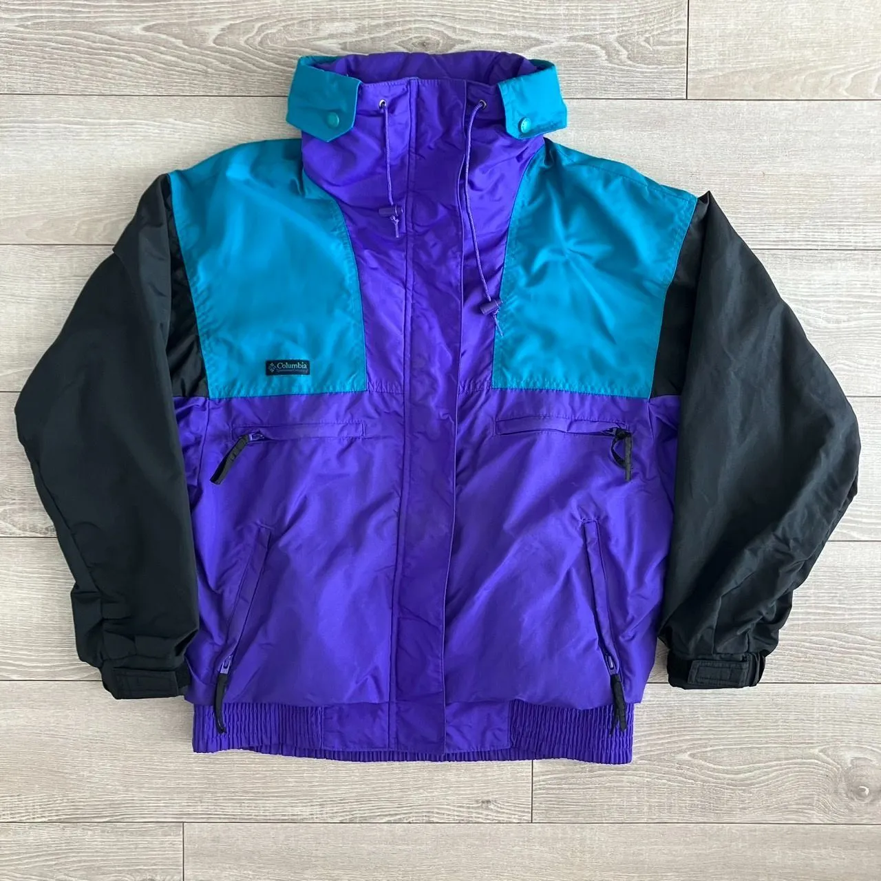 希少】 コロンビア マウンテンパーカー 古着 90s あのちゃん ネイビー