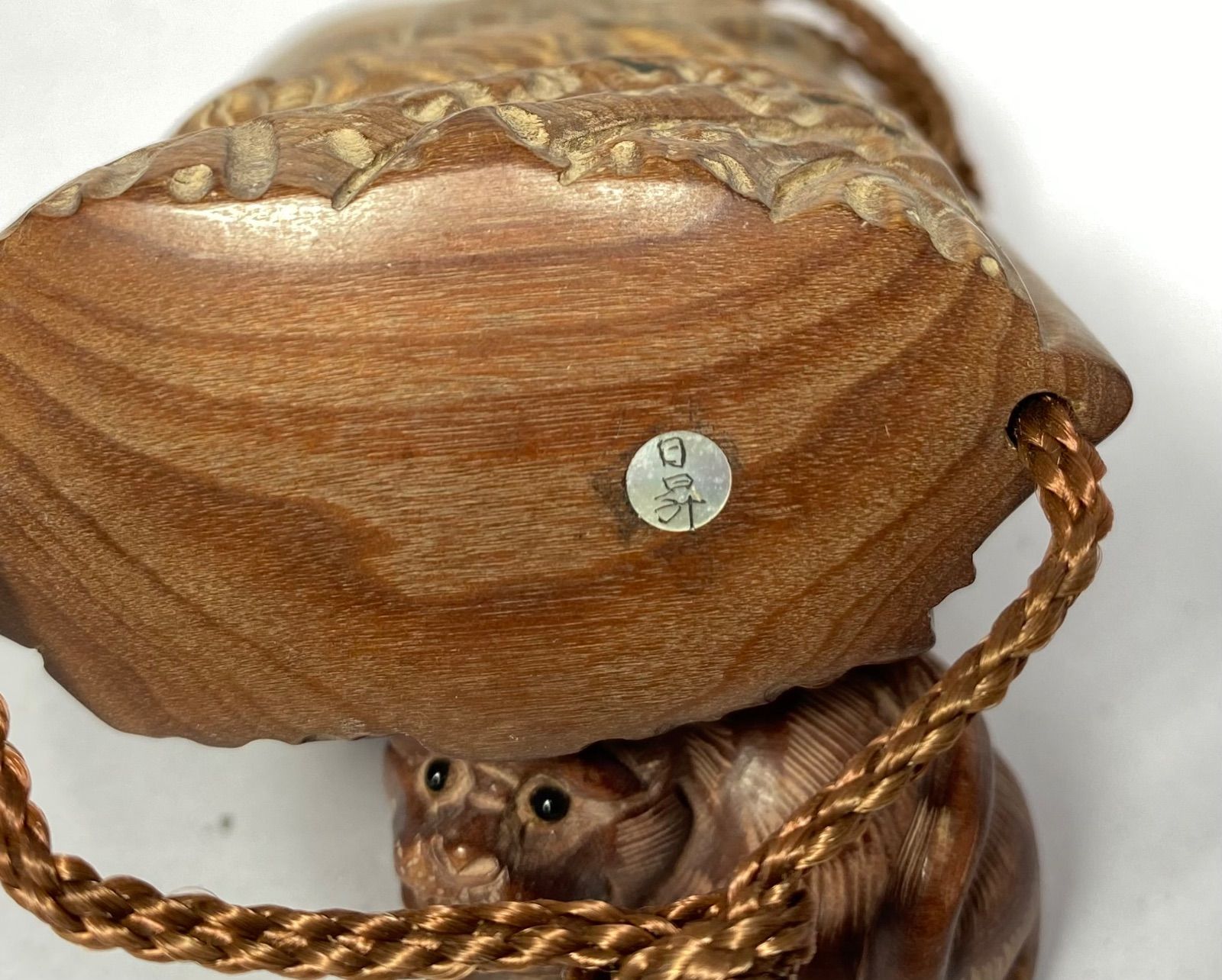 印籠 柘植 十二支虎 黄楊繊細彫刻 木製 - メルカリ