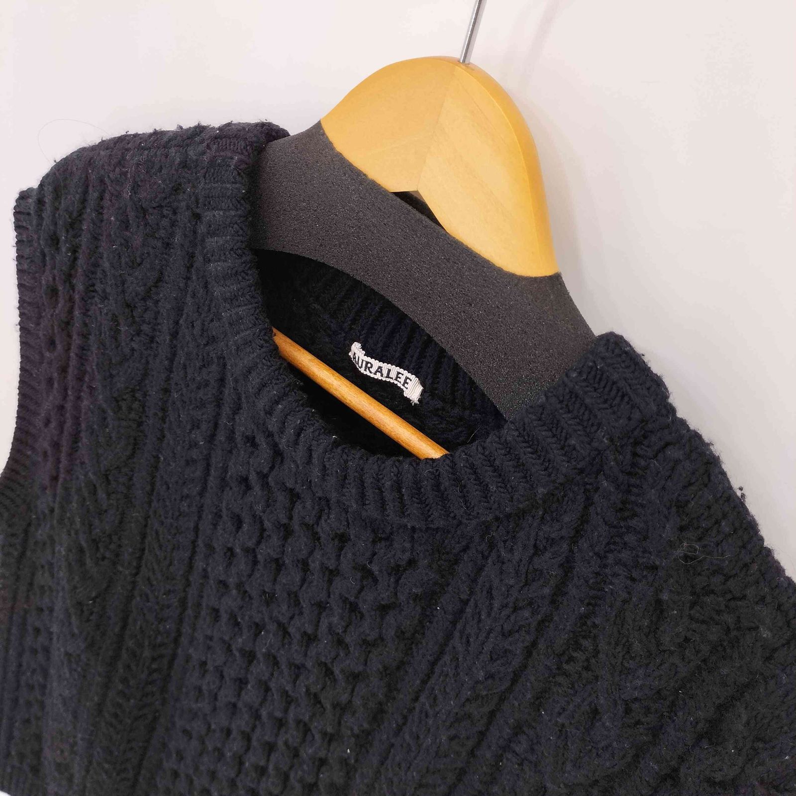 オーラリー AURALEE FRENCH MERINO ARAN KNIT VEST メンズ JPN:1 オーラリー AURALEE FRENCH MERINO ARAN KNIT VEST メンズ JPN:1