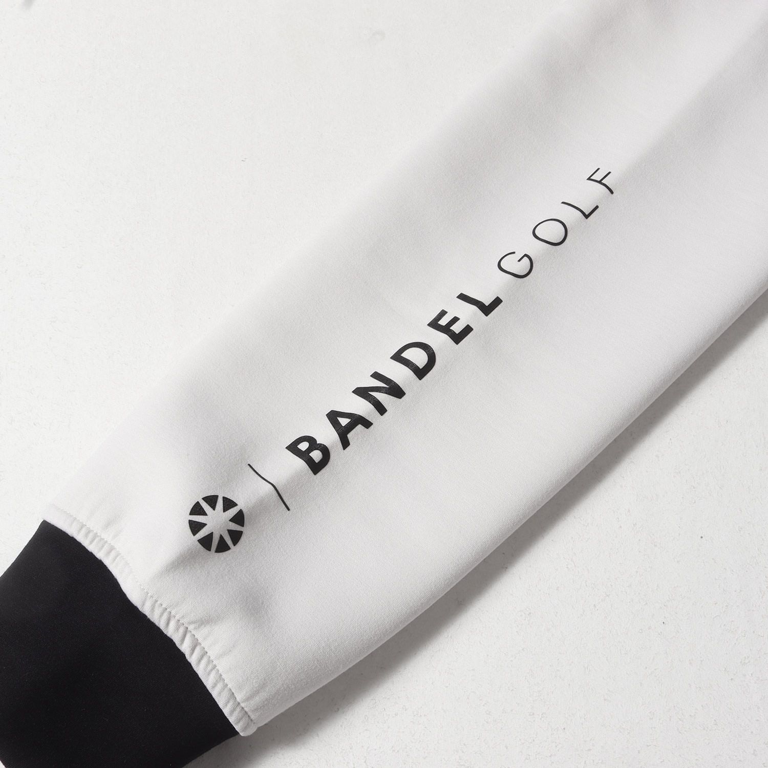 BANDEL バンデル パーカー サイズ:V 切替 ロゴ プリント ボンディング 