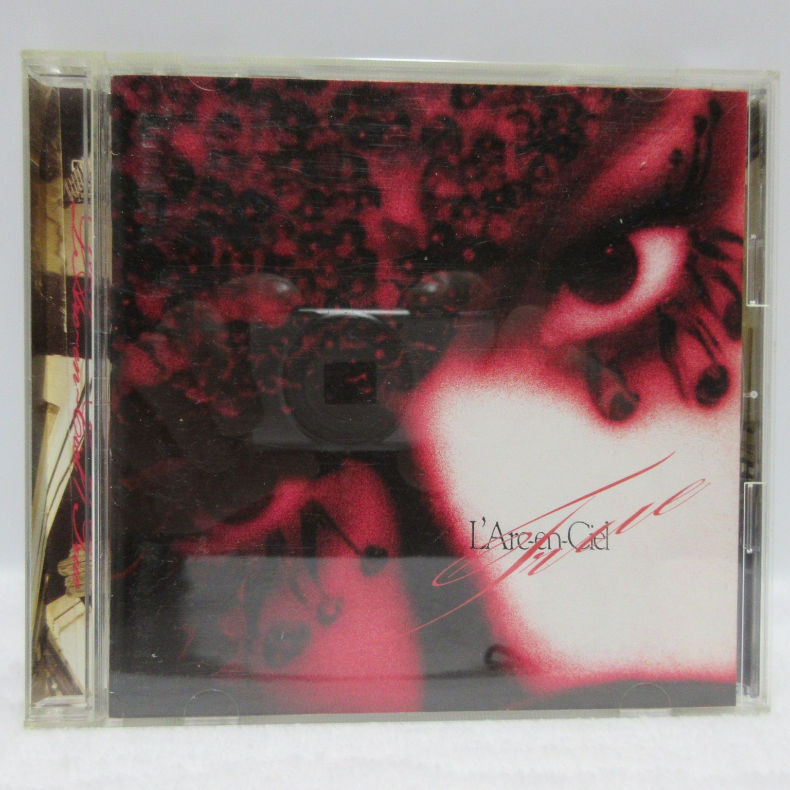 L&#39;Arc〜en〜Ciel True L' Arc ~ en ~ Ciel / True | Music software | Suruga-ya.com