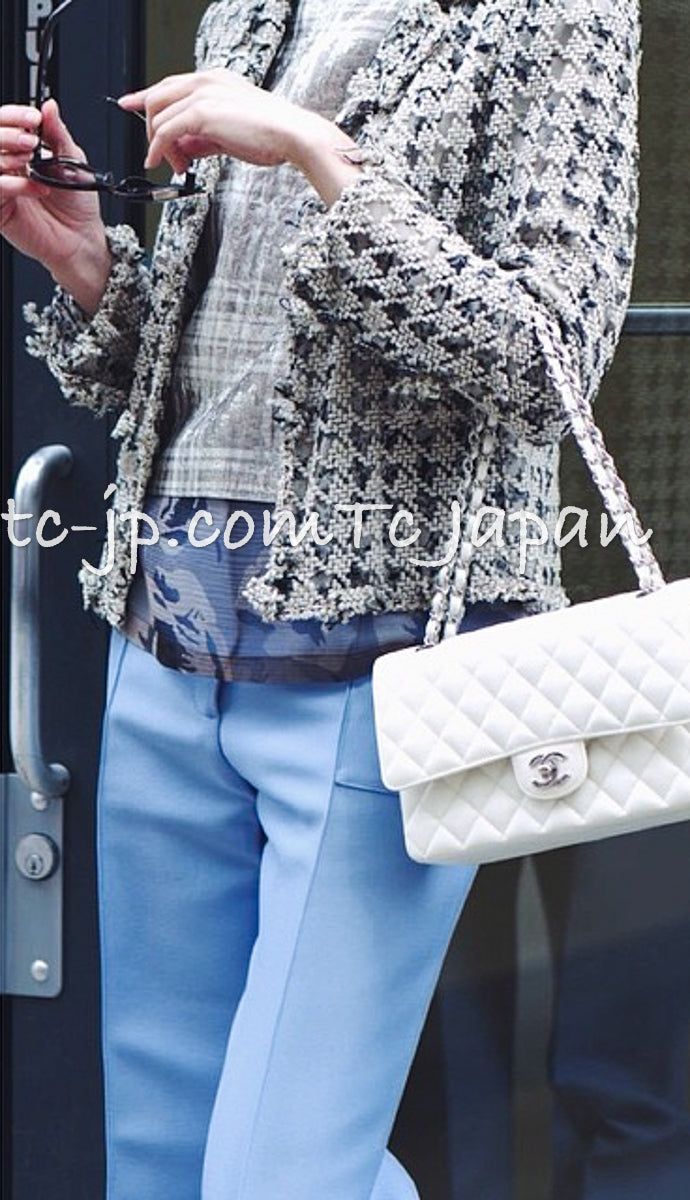 NEWシャネルリボン両面柄カメリア沢山♡2020年1m NEWシャネルリボン両面柄カメリア沢山♡2020年1m