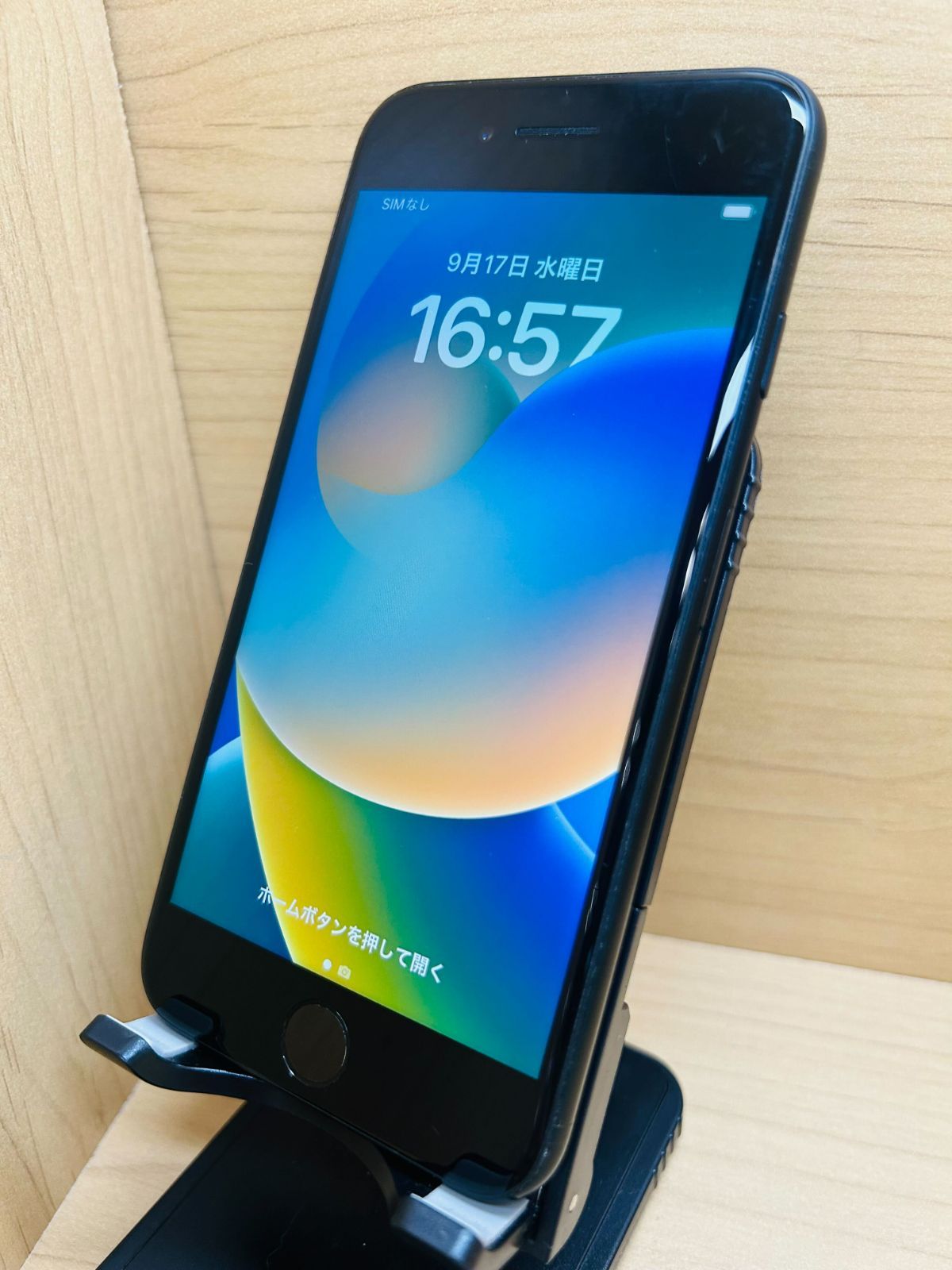 iPhone SE 第2世代 64GB au SIMロックあり