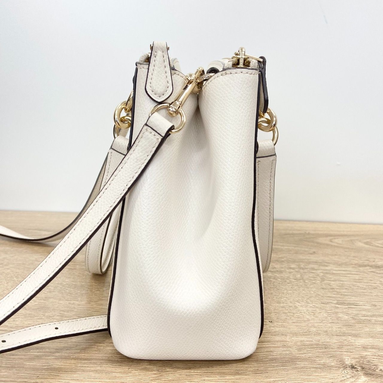 返品OK】COACH コーチ ミニクリスティー キャリーオール F36704 2WAY 