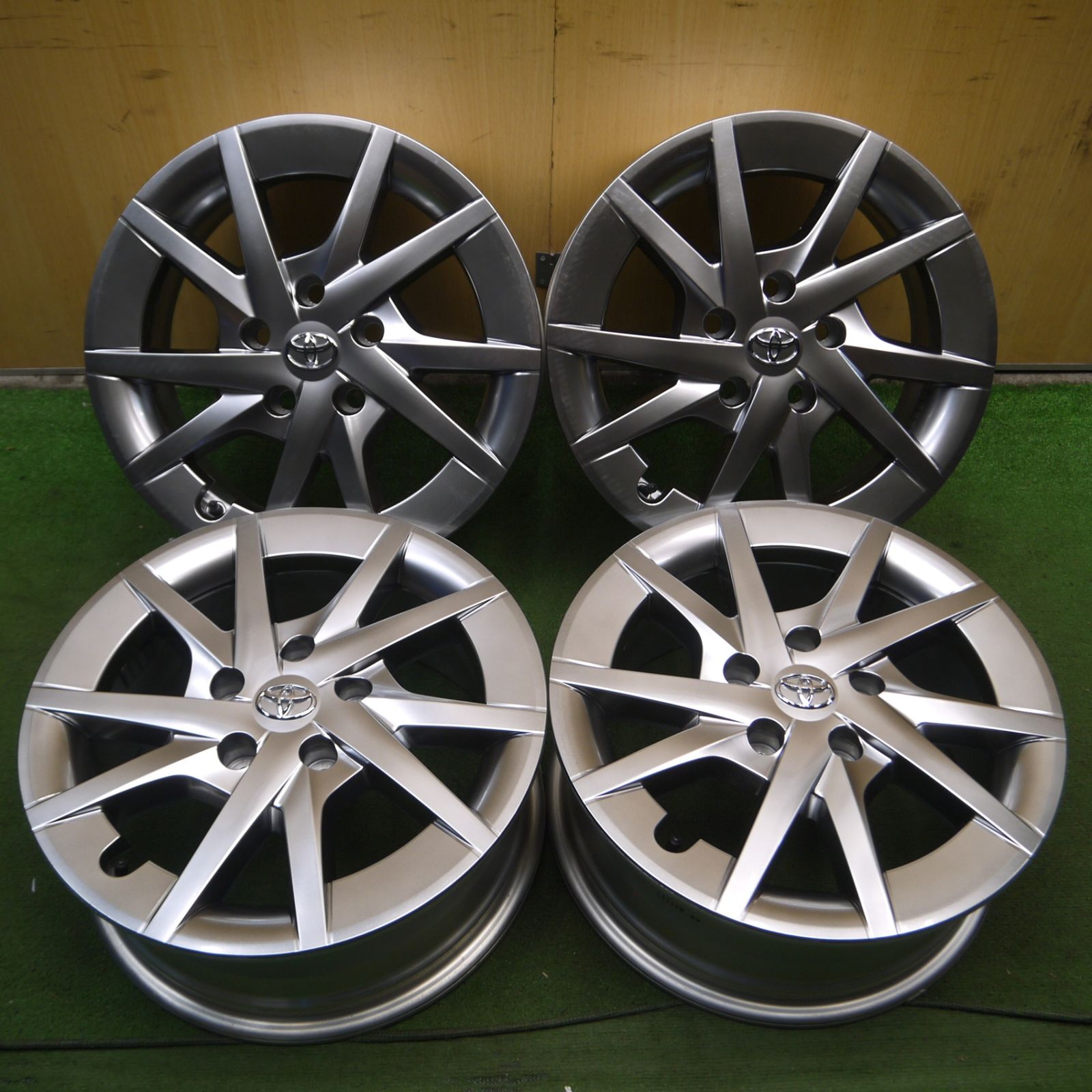 *送料無料* 新車外しトヨタ プリウスα 純正 ハイグロス ホイール 16インチ 16×6.5J PCD114.3/5H4051003Hホ