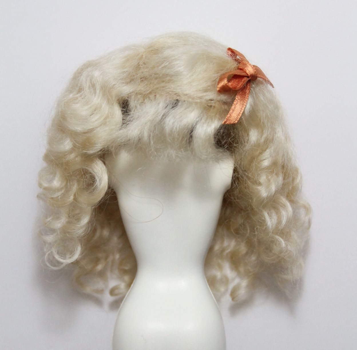 【y】アンティークビスクドール用のモヘアウィッグ 頭囲17cm】｟モヘア｠ ウィッグ ビスクドール 人形用 ウイッグ