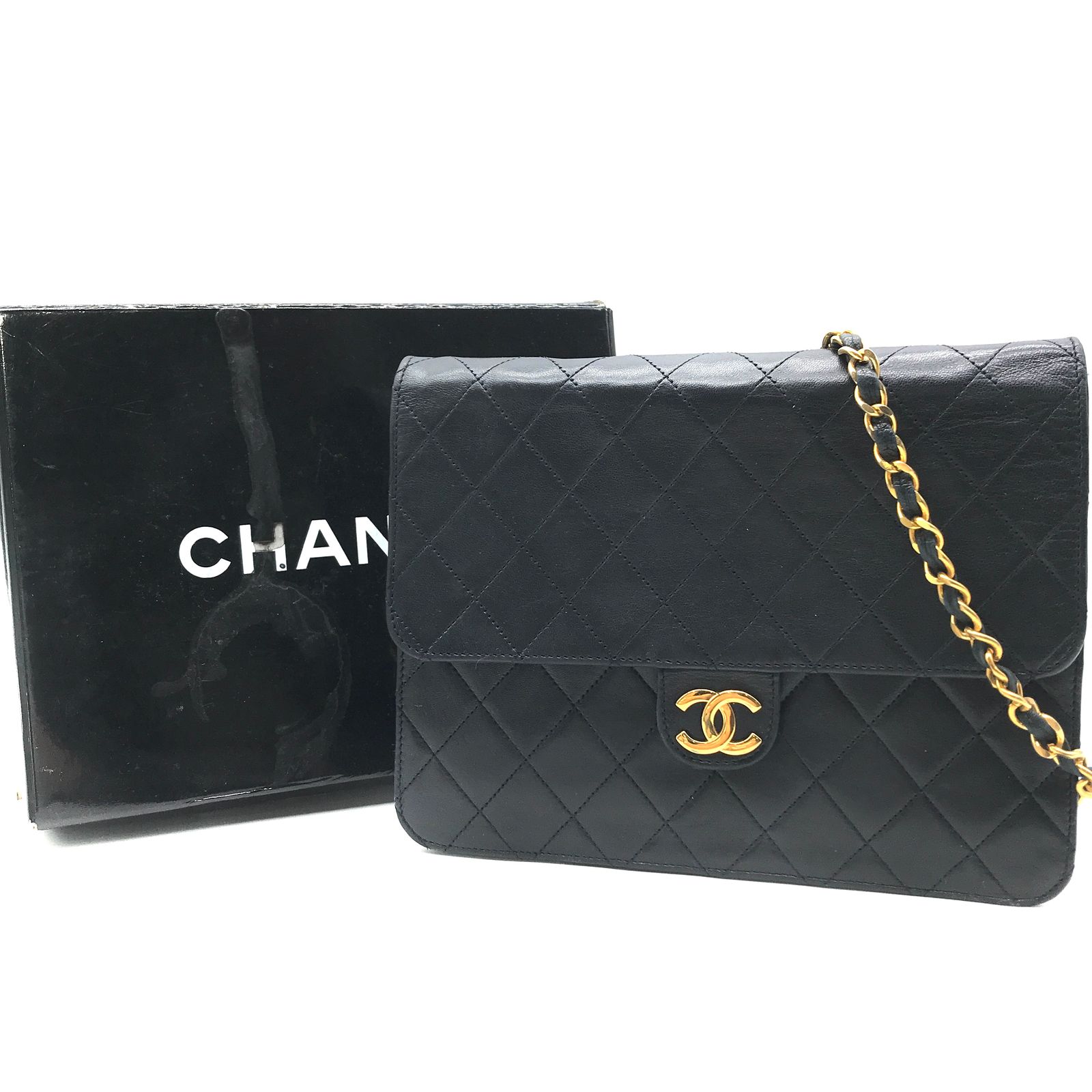 良品 CHANEL シャネル ココマーク マトラッセ ラムスキン プッシュロック チェーン ショルダーバッグ ブラック a2695 CHANEL - 良品 CHANEL シャネル ココマーク マトラッセ ラムスキン