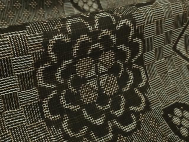 平和屋着物□希少 本場大島紬 龍郷絣 円堂武志作 証紙付き 逸品