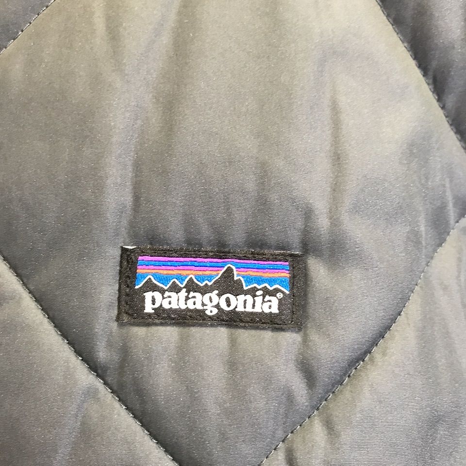 patagonia パタゴニア アウター キッズ XL グレー