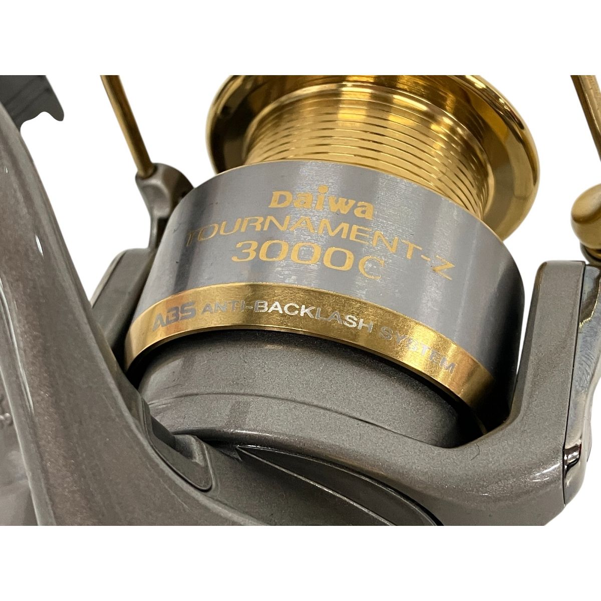 DAIWA TOURNAMENT-Z 3000C スピニングリール 釣具 釣り 小売業者