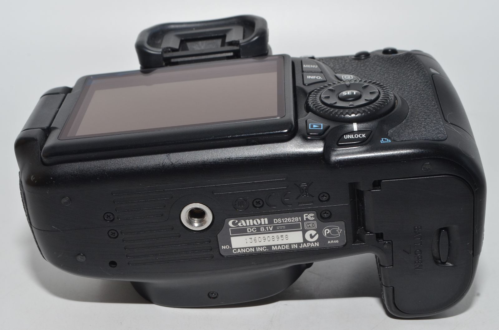 ボディ ブラック