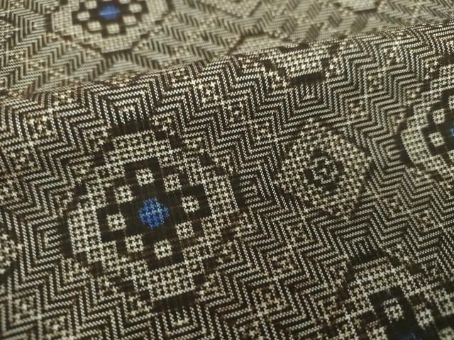 平和屋着物●本場大島紬　龍郷絣　花菱文　正絹　逸品　DAAU5575ps 平和屋着物○本場大島紬 龍郷絣 花菱文 正絹 逸品 DAAU5575ps - メルカリ