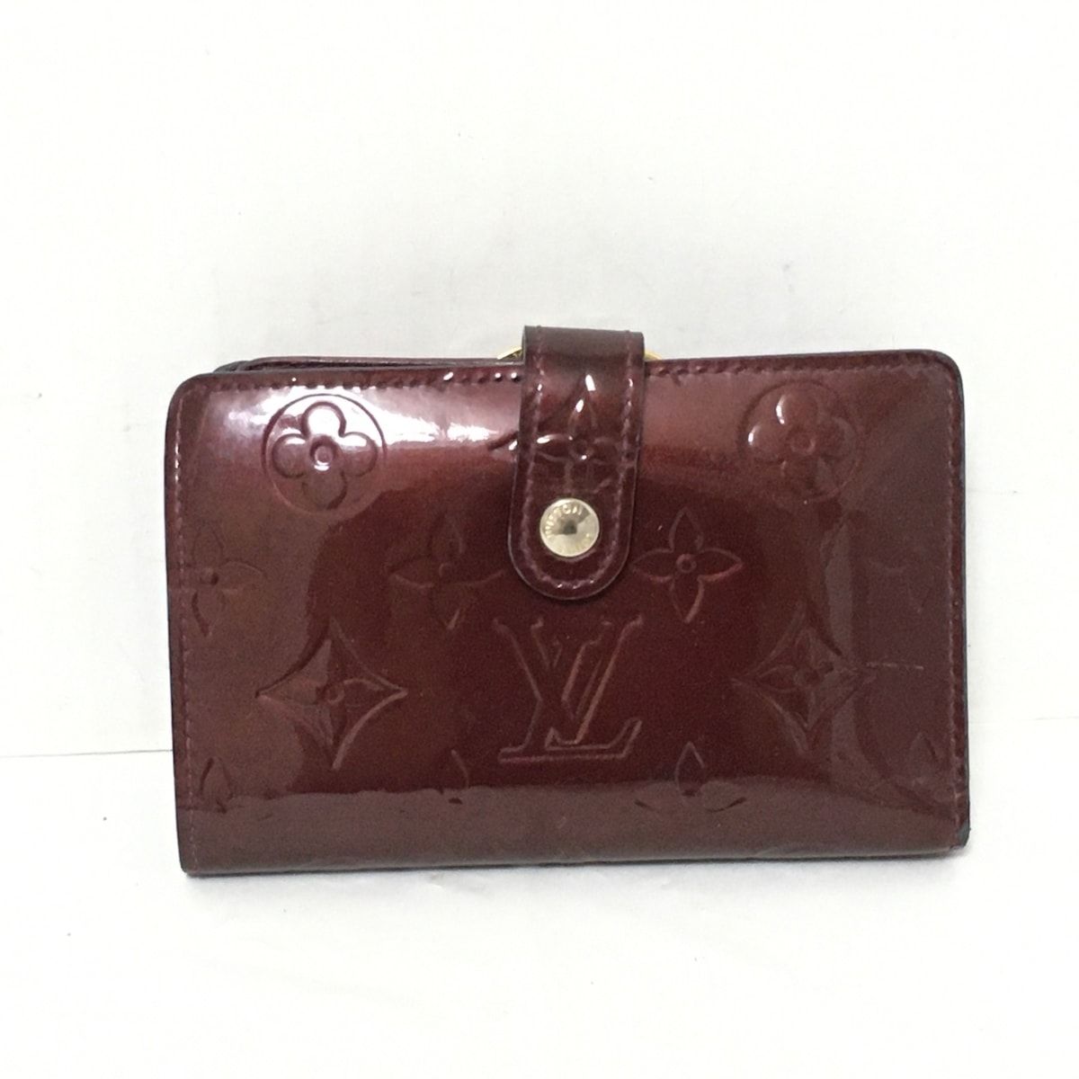 LOUIS VUITTON(ルイヴィトン) 2つ折り財布 モノグラムヴェルニ ポルトフォイユヴィエノワ M91524 ルージュフォーヴィスト  イニシャル刻印 - メルカリ