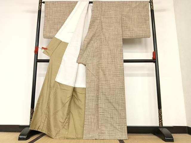 平和屋着物●上質な紬　格子　正絹　逸品　AAAT0589zg 平和屋着物○上質な紬 格子 正絹 逸品 AAAT0589zg - メルカリ