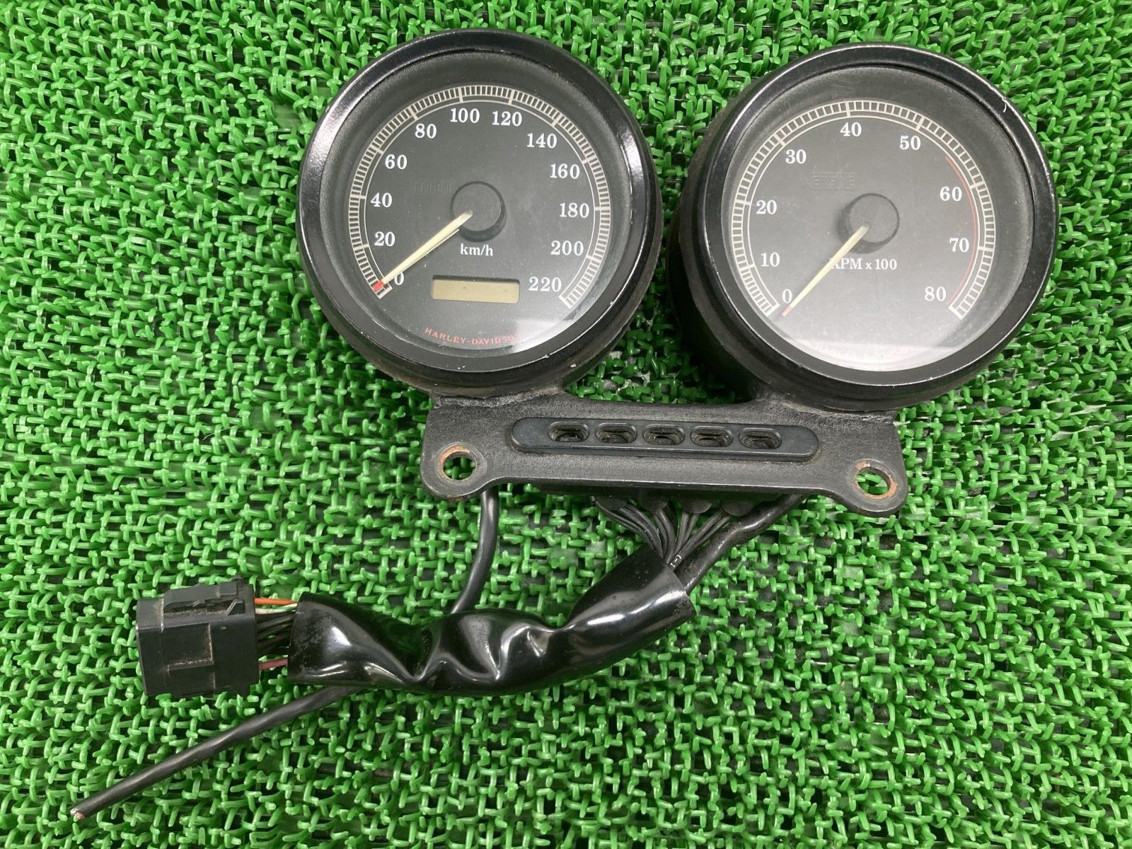 FXDX1450 メーター 1HD1GJV11XY319*** ハーレー 純正 バイク 部品 1999年式外し ダイナスーパーグライドスポーツ スピードメーター タコメーター 割れ欠け無し 車検 Genuine 18