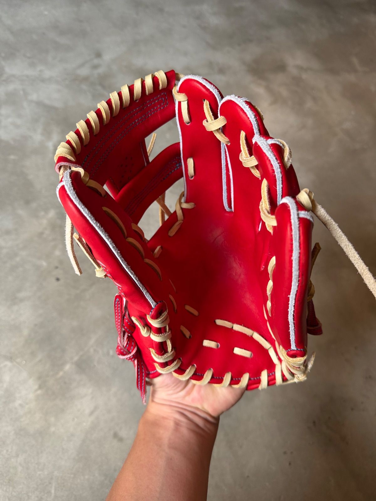 硬式用グローブ