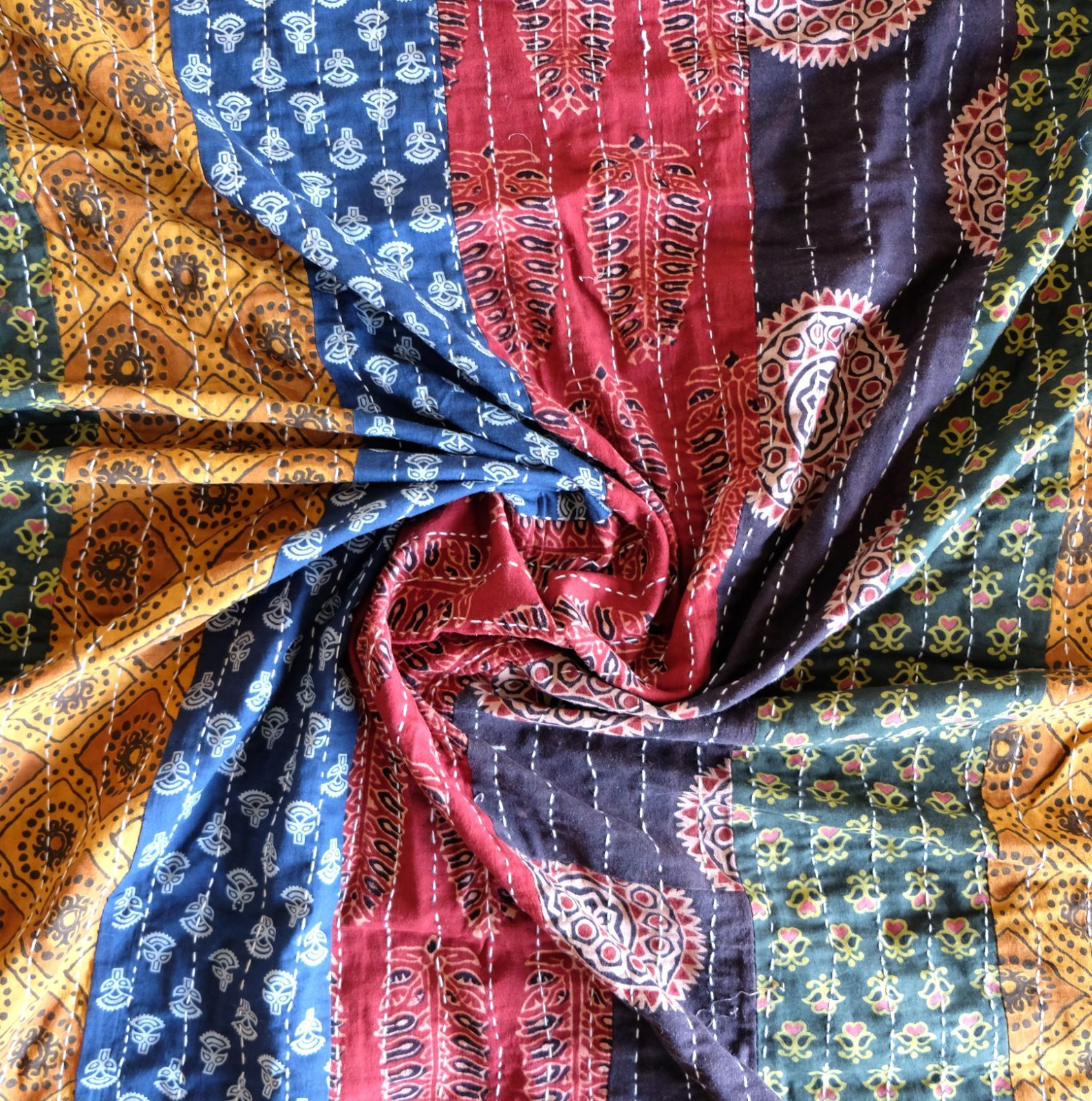 約142×215cm インド綿