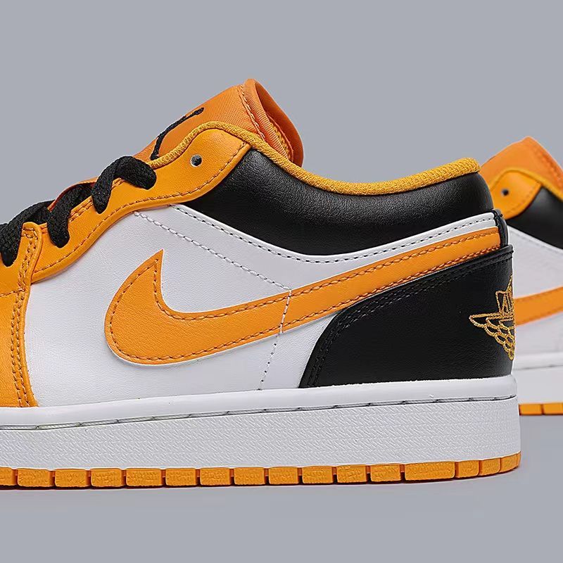 新品未使用】NIKE (ナイキ) AIR JORDAN1 LOW Taxi エアジョーダン1 ローカットスニーカー タクシー イエロー/ホワイト  553558-701 24cm - メルカリ