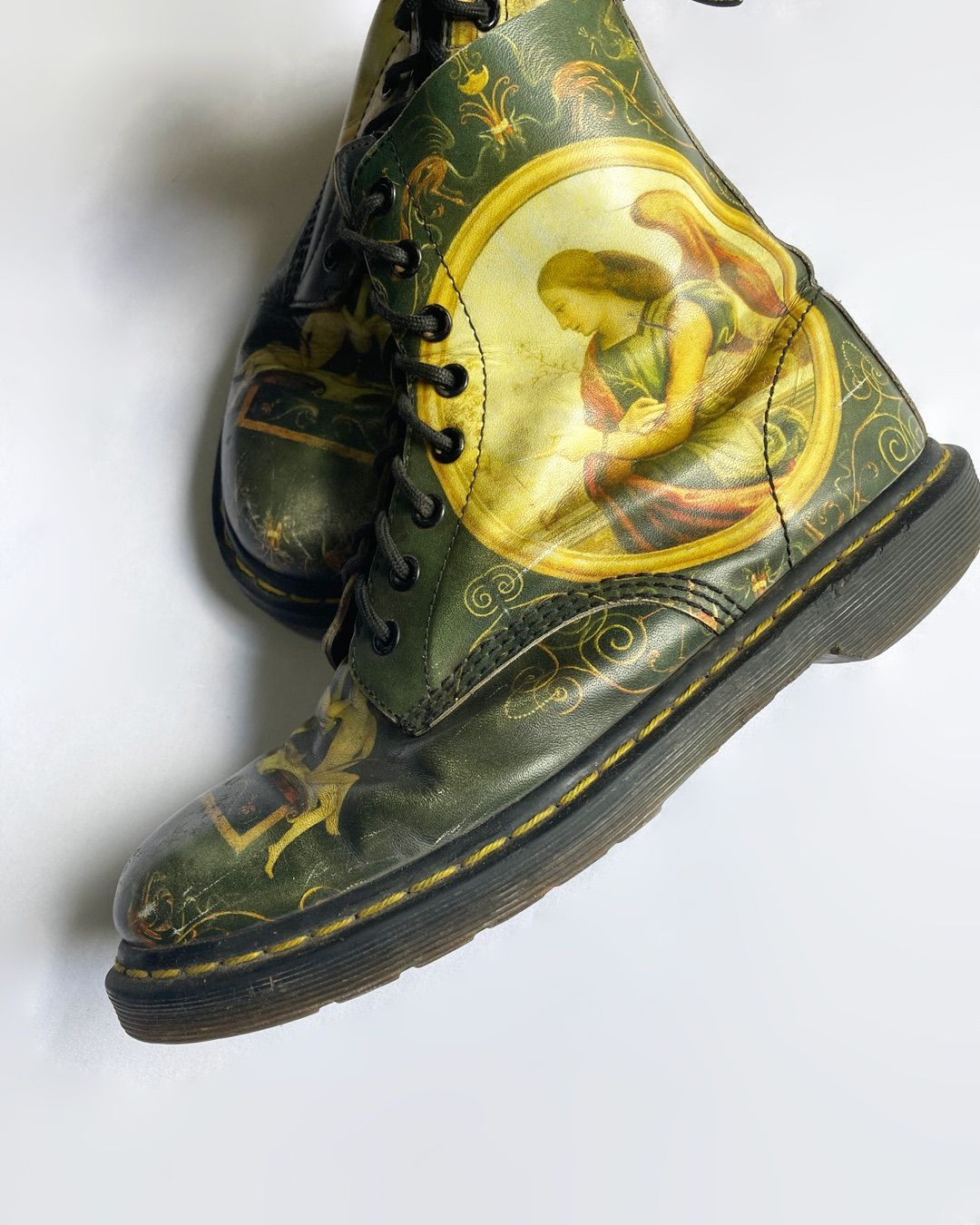 レア】Dr Martens 8EYE UK5 絵画シリーズ 受胎告知 8ホール - レディース