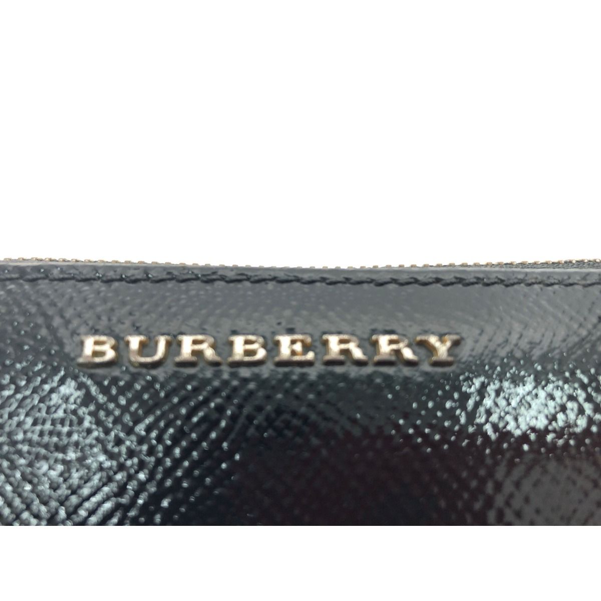 □新品同様□ BURBERRY バーバリー イジー レザー グリッター カード