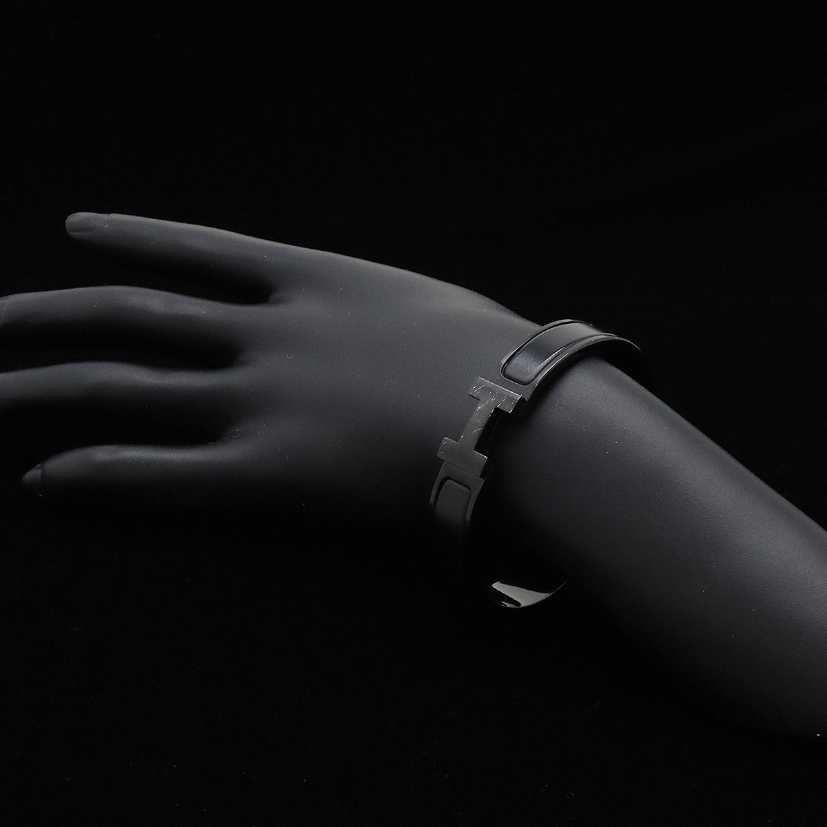 HERMES エルメス　ブレスレット クリックHH ソーブラック　マットT5 クリックHH ブレスレット ソーブラック[H703203FK01 T5] Clic HH