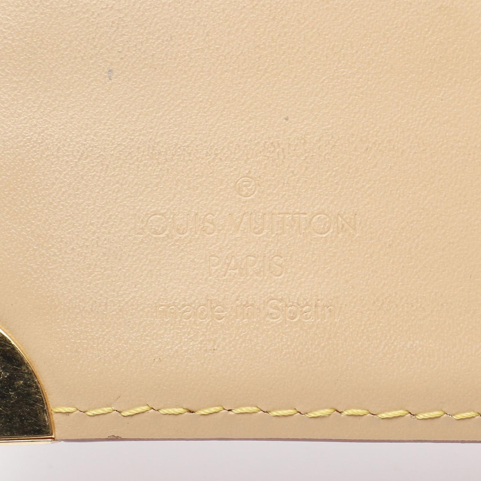 VUITTON